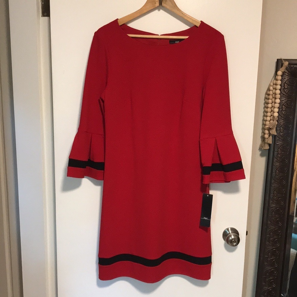 R&K Women's Size 10 Sheath Dress Red Bell Sleeve Contrast Trim - Picture 4 of 9